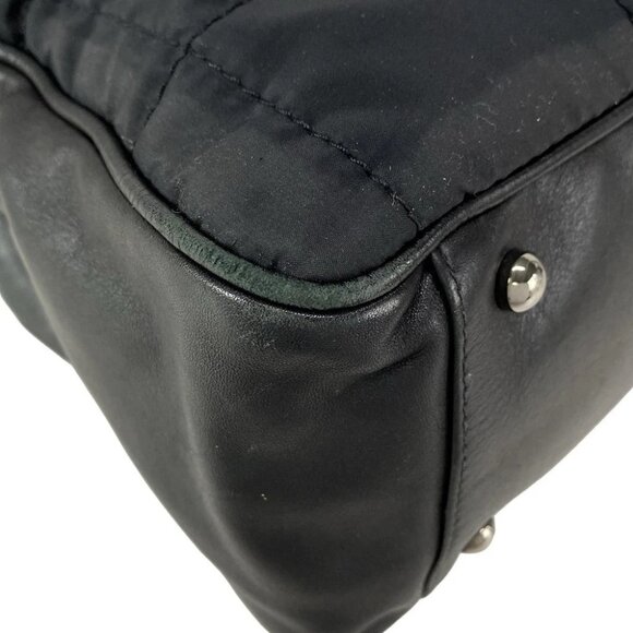 CHANEL Chocolate Bar Stitch - Black Nylon Leather Handbag - Picture 10 of 16